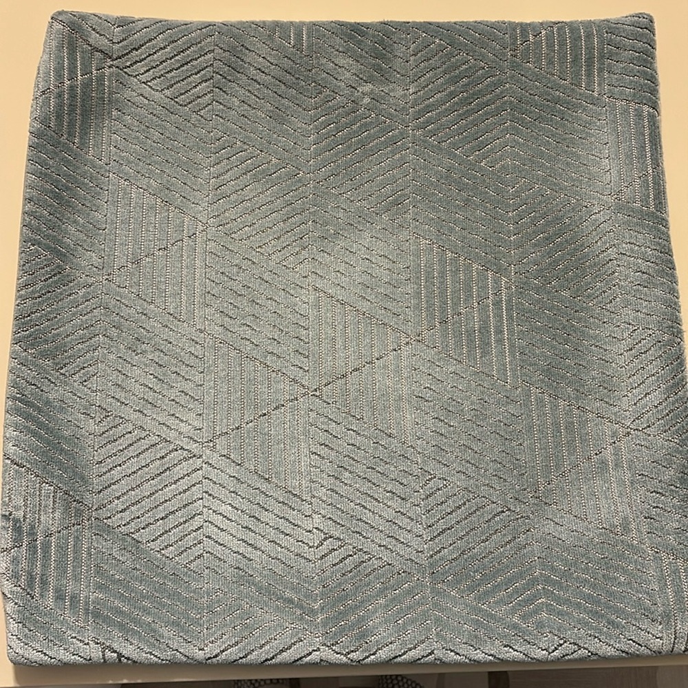 West Elm Geo Facet velvet pillow (x1)